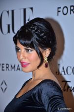 Jacqueline Fernandez at Vogue_s 5th Anniversary bash in Trident, Mumbai on 22nd Sept 2012 (108).JPG